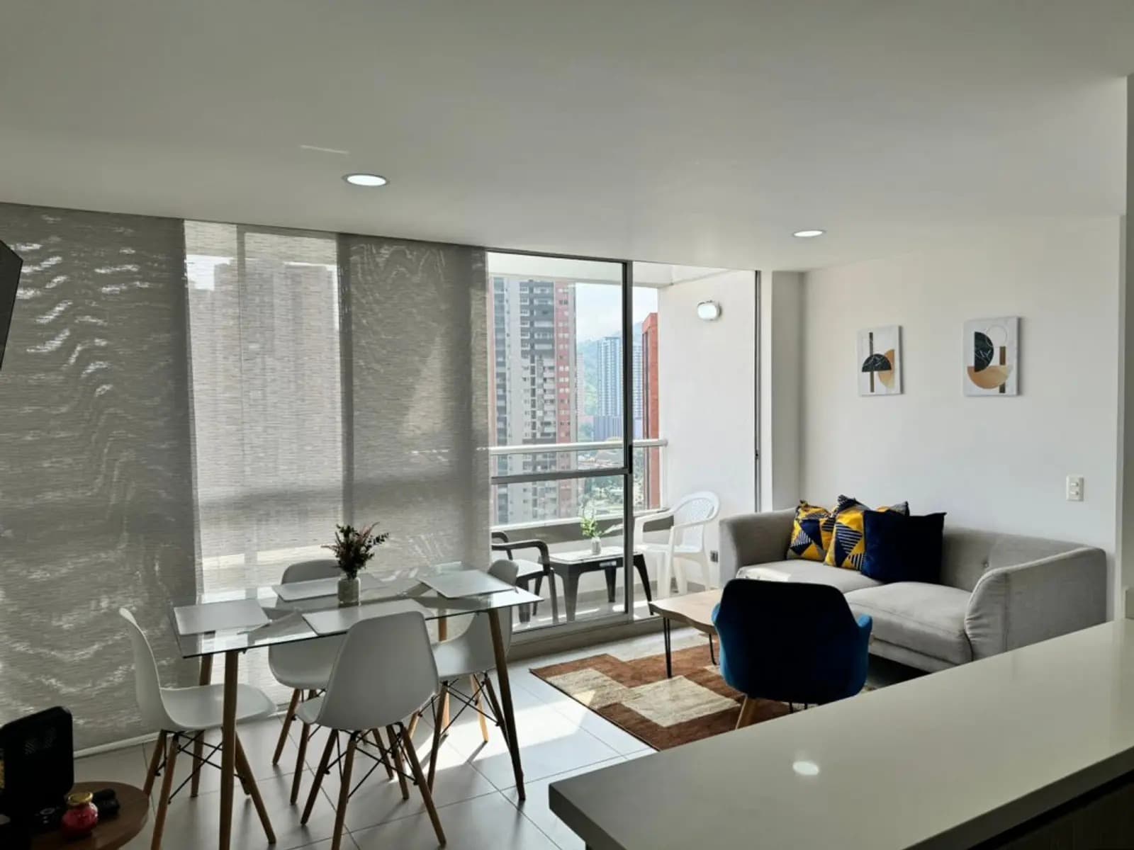 Apartamento en arriendo en Cañaveralejo, Sabaneta — foto 4 de 17