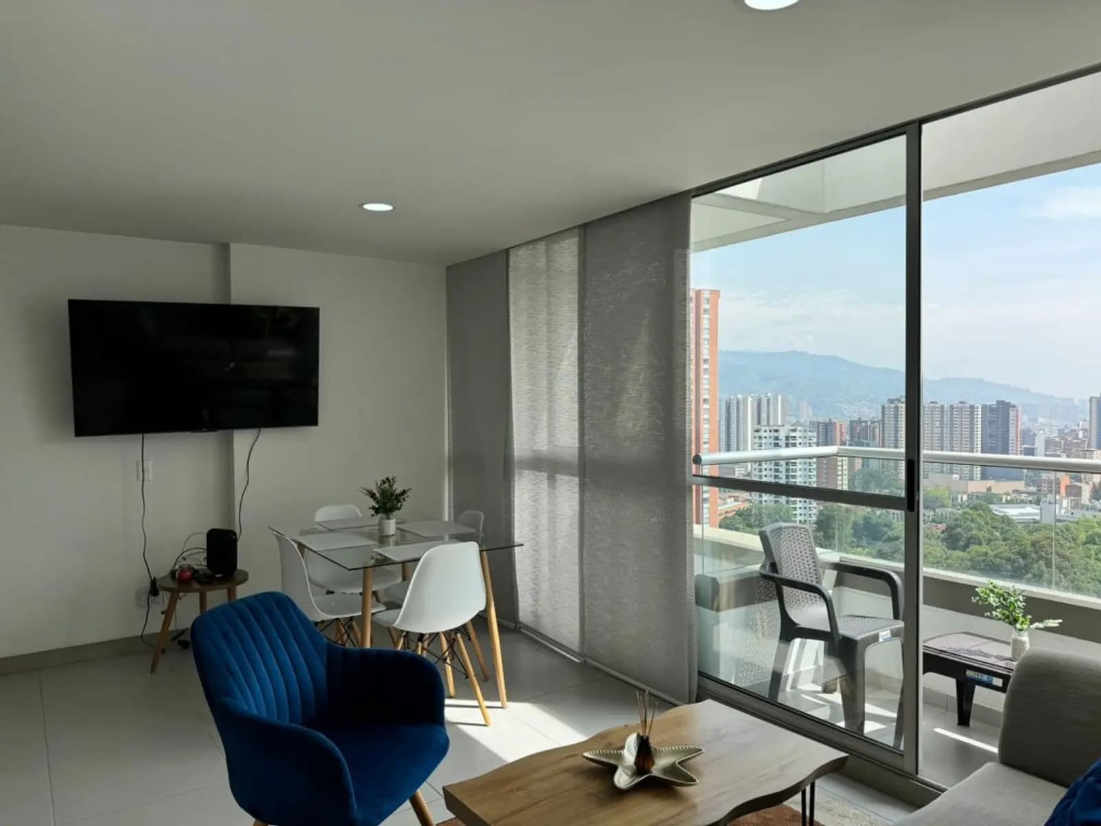 Apartamento en arriendo en Cañaveralejo, Sabaneta — foto 5 de 17