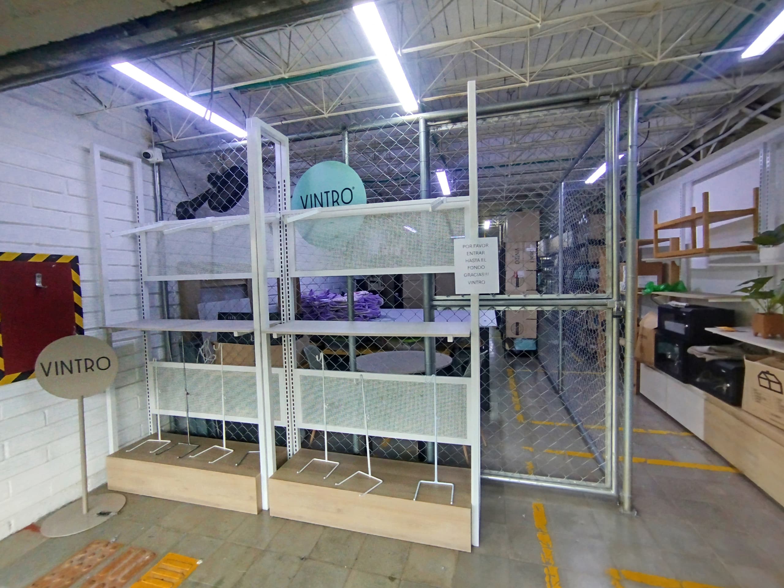 Bodega en arriendo en Industriales, Poblado, Medellín — foto 1 de 12