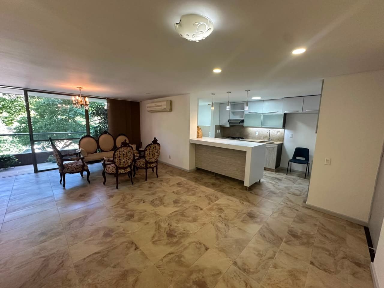 Apartamento en arriendo en Zuñiga, Envigado — foto 2 de 15