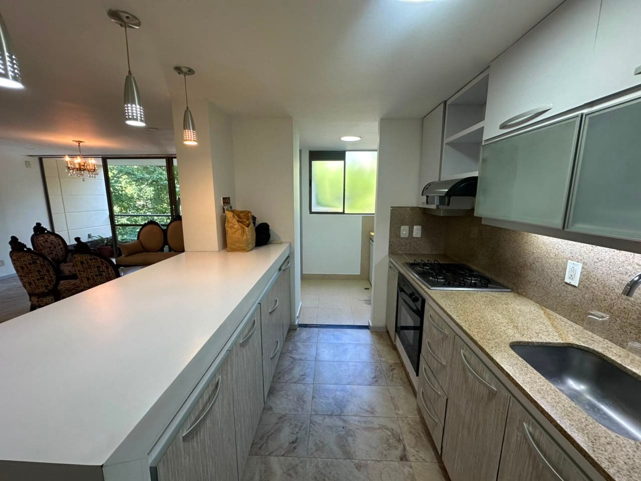 Apartamento en arriendo en Zuñiga, Envigado — foto 5 de 15