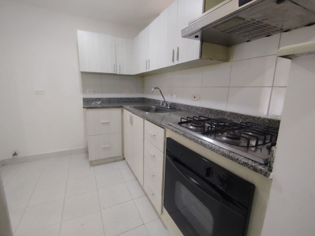 Apartamento en arriendo en Otra Parte, Envigado — foto 5 de 13