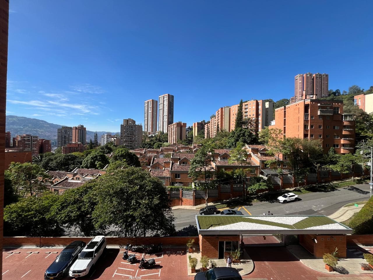 Apartamento en arriendo en Castropol, Poblado, Medellín — foto 5 de 20
