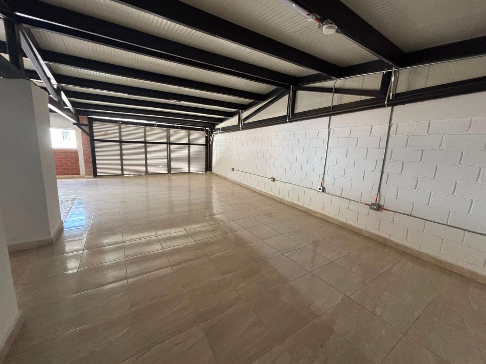 Bodega en arriendo en La Estrella — foto 1 de 15