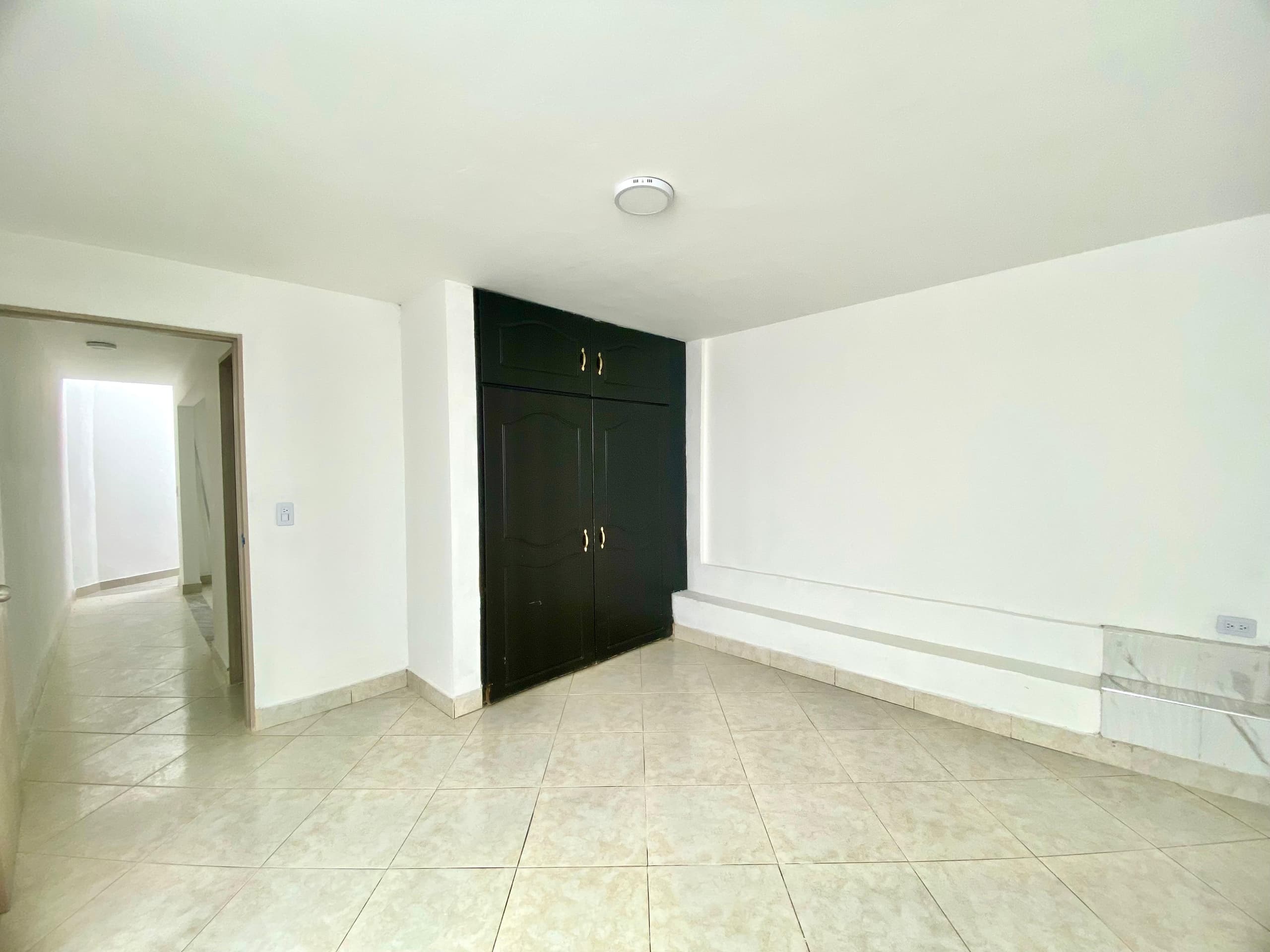 Apartamento en arriendo en Los Alpes, Belen, Medellín — foto 5 de 13