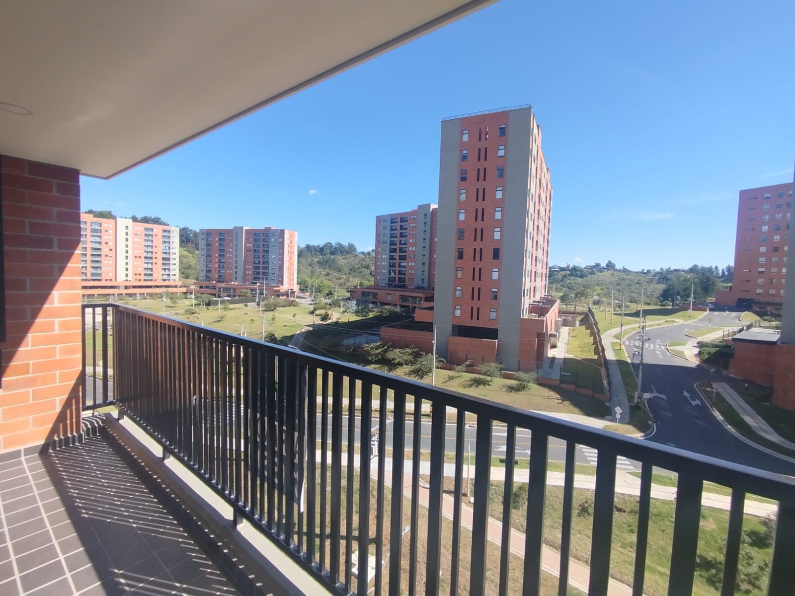 Apartamento en arriendo en Rionegro — foto 1 de 14