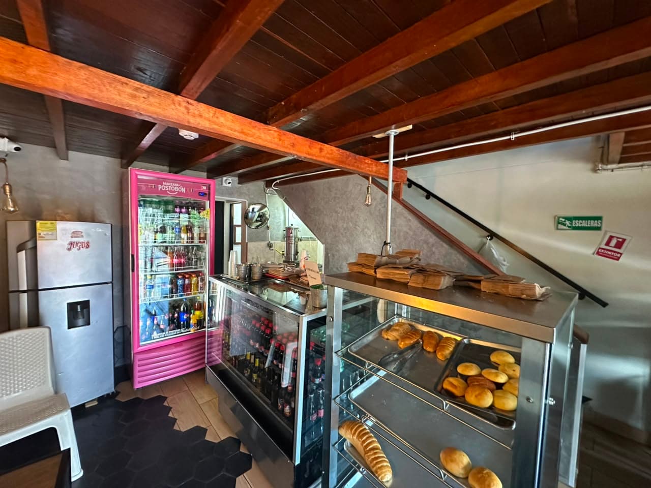 Local en arriendo en Mangazul, Envigado — foto 1 de 12