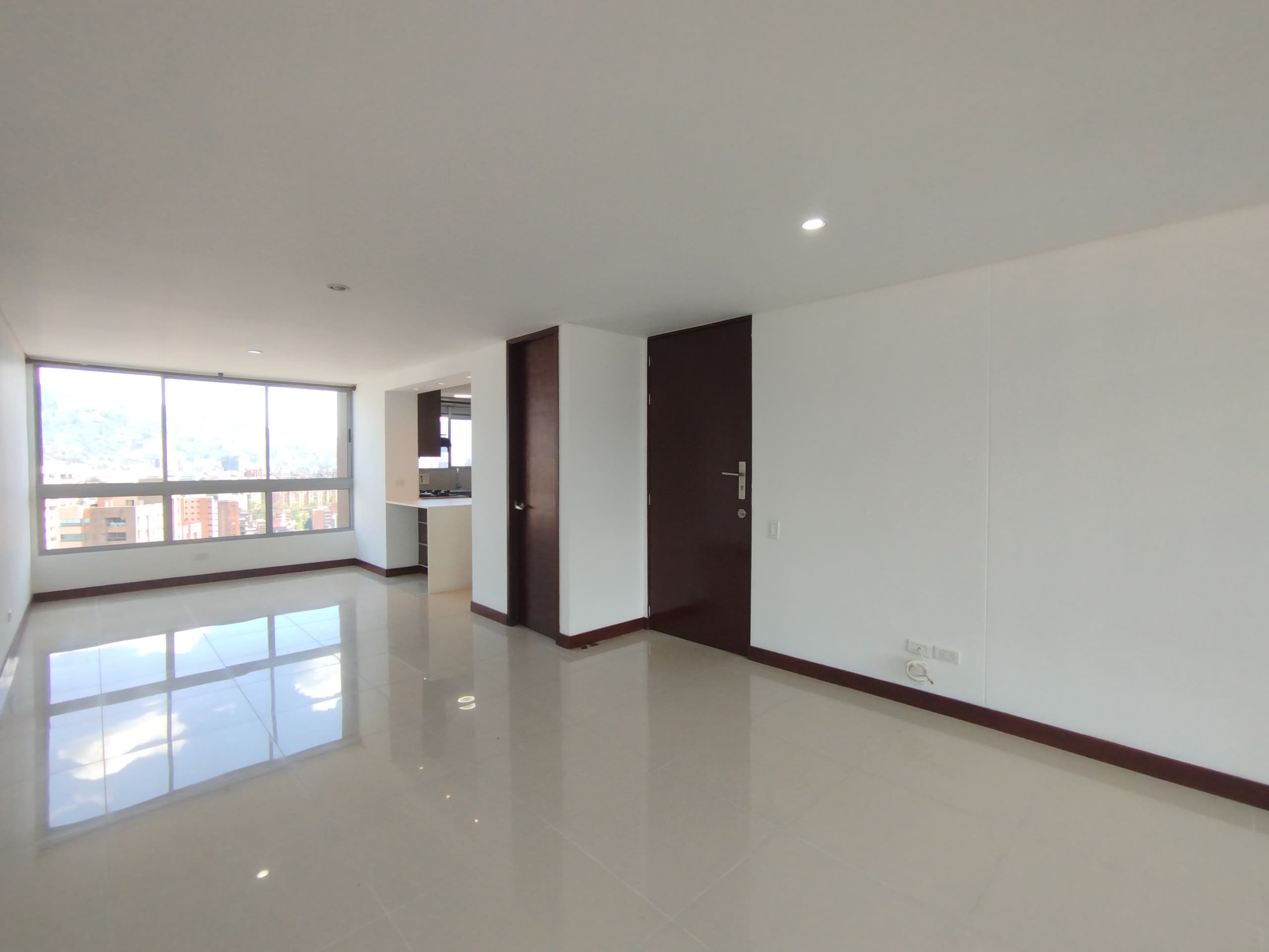 Apartamento en arriendo en Santa María De Los Ángeles, Poblado, Medellín — foto 4 de 20