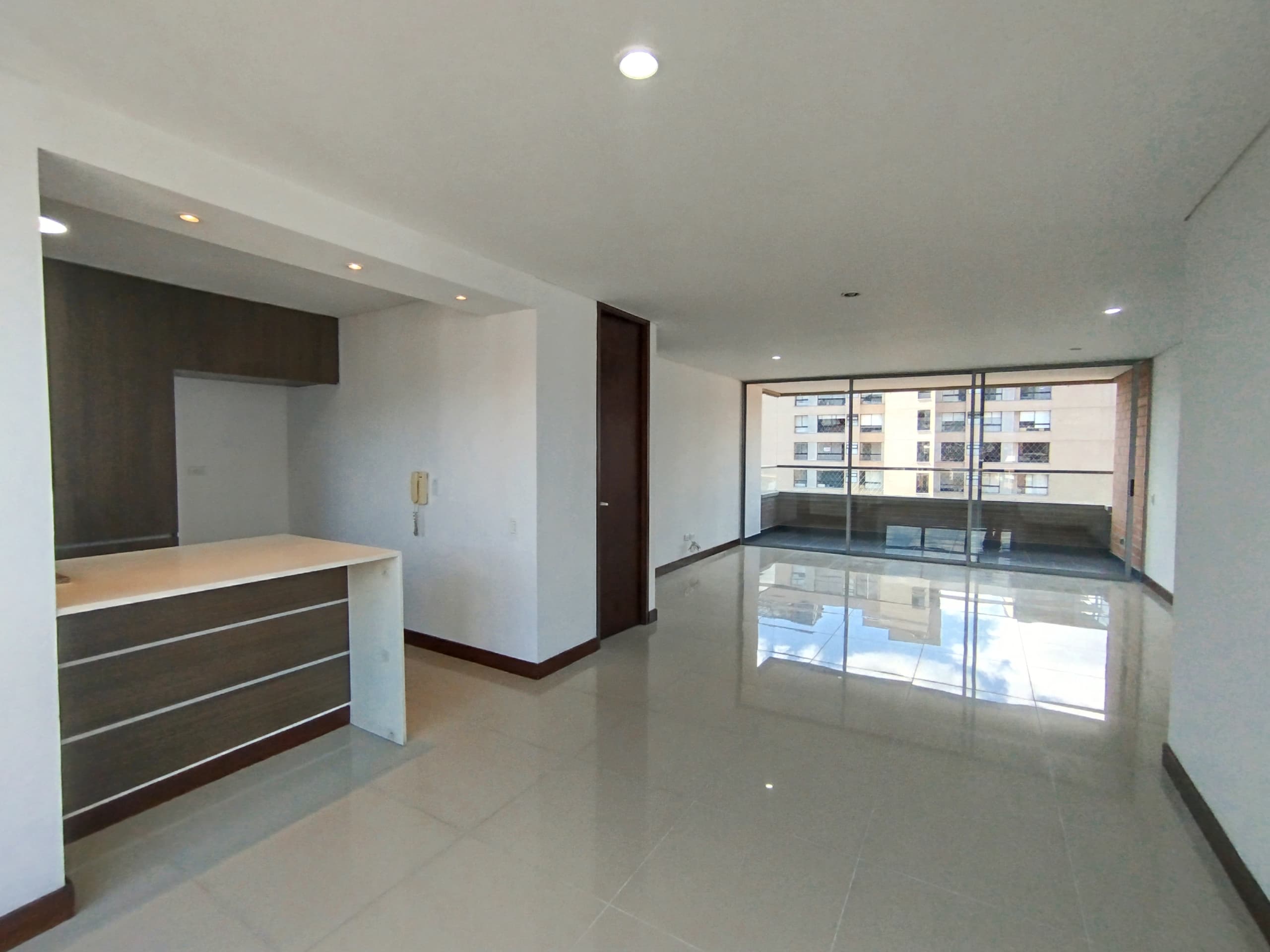 Apartamento en arriendo en Santa María De Los Ángeles, Poblado, Medellín — foto 5 de 20