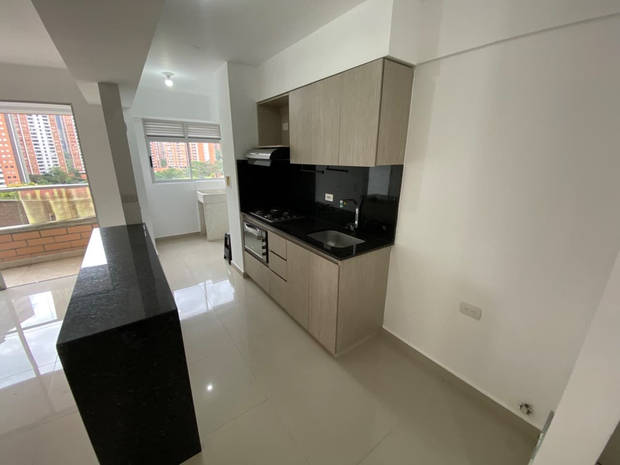 Apartamento en arriendo en Prados De, Sabaneta — foto 2 de 20