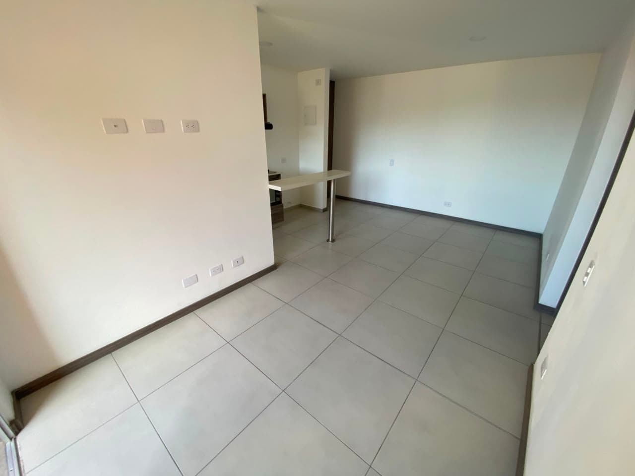 Apartamento en arriendo en La Florida, Sabaneta — foto 5 de 20