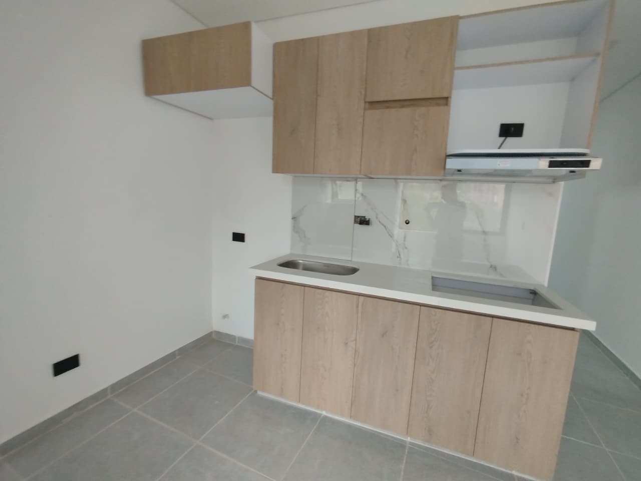 Apartaestudio en arriendo en Robledo, Medellín — foto 1 de 10