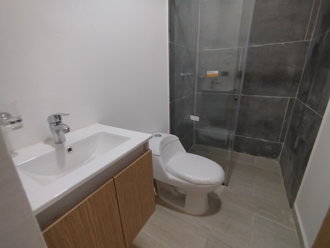 Apartaestudio en arriendo en Robledo, Medellín — foto 5 de 10