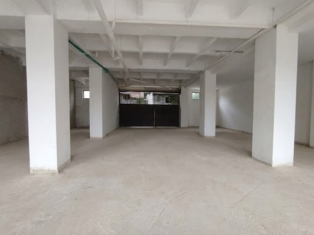 Local en arriendo en Robledo, Medellín — foto 3 de 12