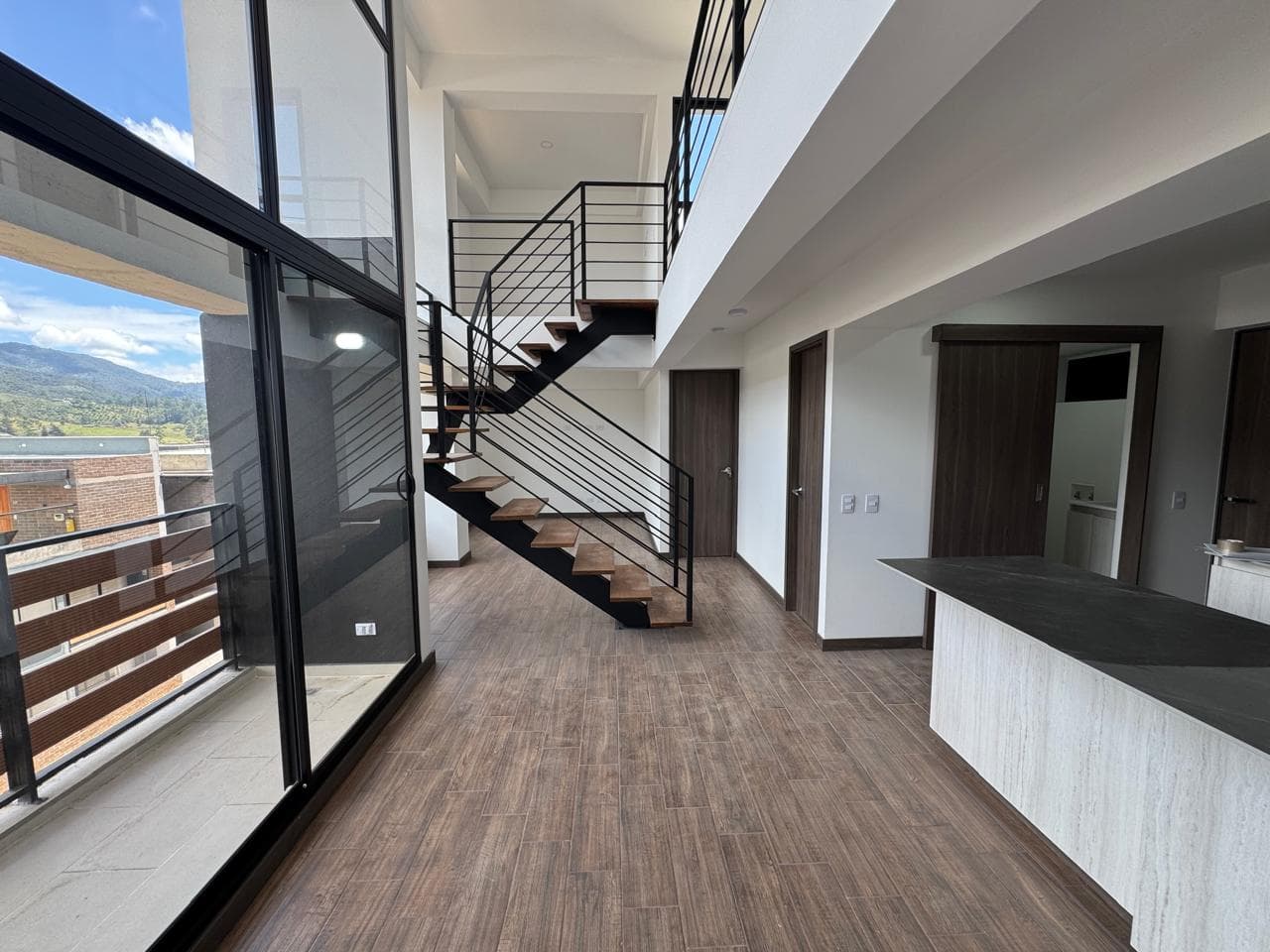 Apartamento en arriendo en Retiro — foto 2 de 20
