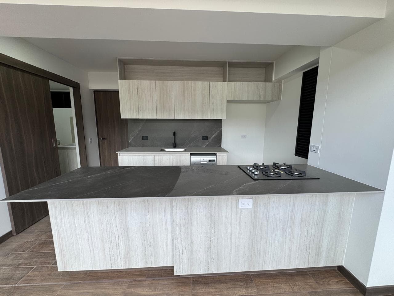 Apartamento en arriendo en Retiro — foto 5 de 20