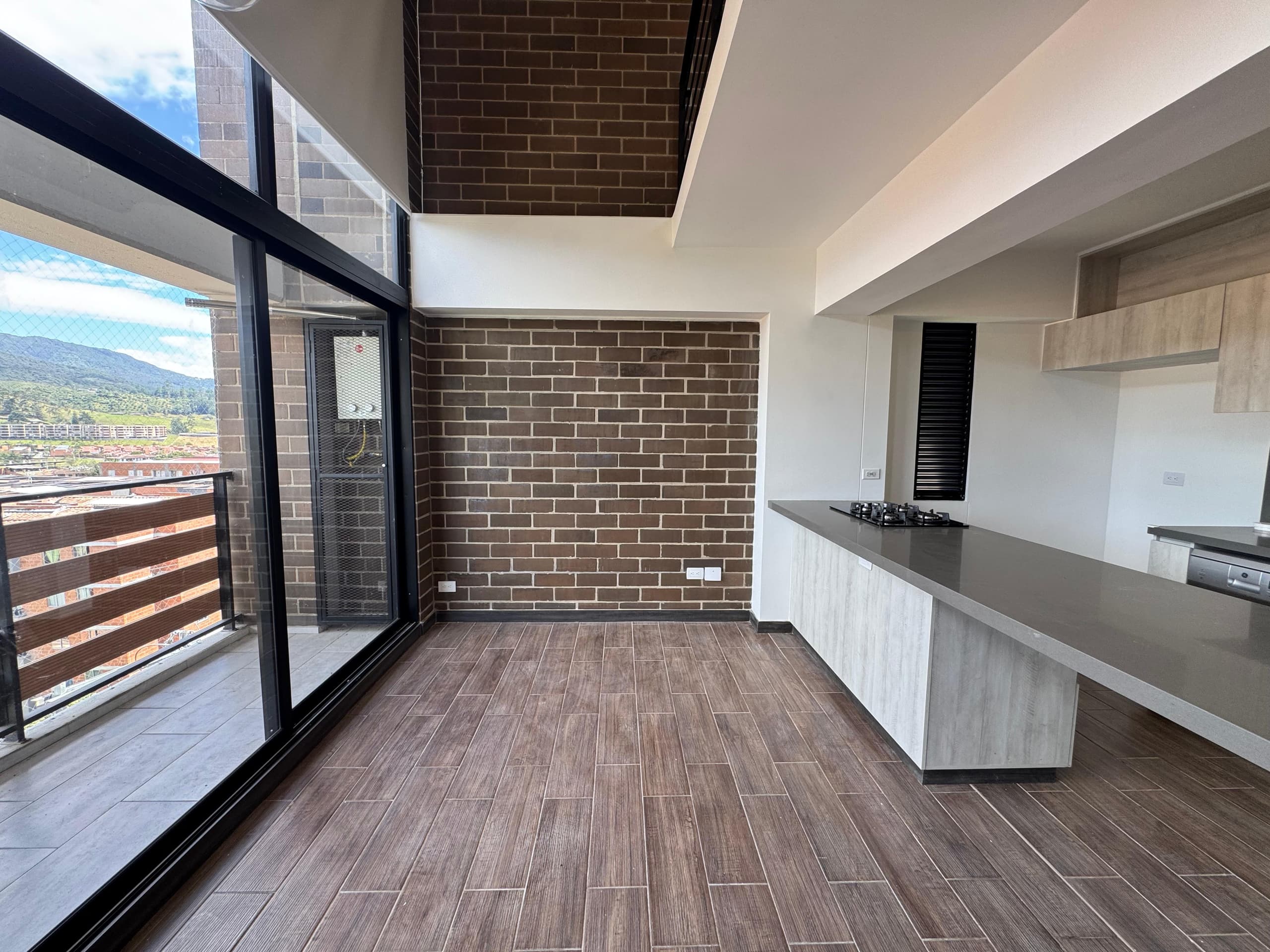 Apartamento en arriendo en Retiro — foto 2 de 20