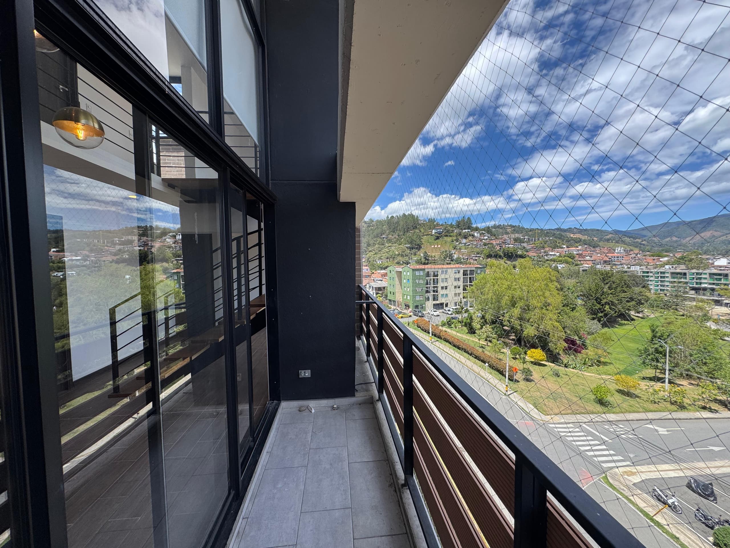 Apartamento en arriendo en Retiro — foto 3 de 20