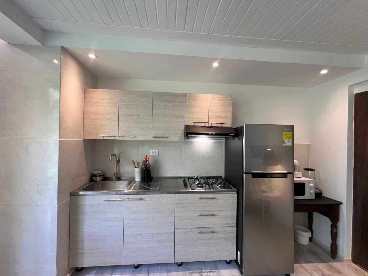Apartamento en arriendo en El Tesoro, Poblado, Medellín — foto 1 de 13
