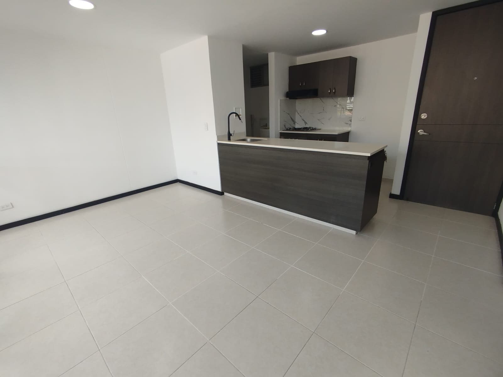 Apartamento en arriendo en Sabaneta — foto 4 de 20