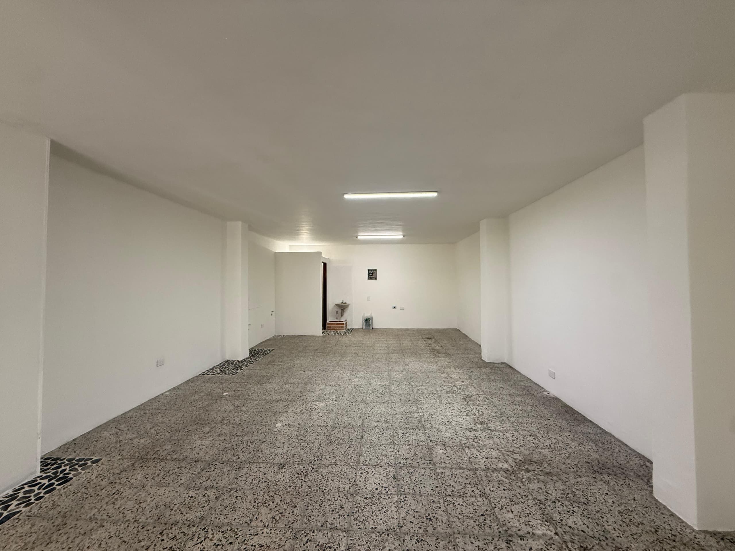 Local en arriendo en Rionegro — foto 2 de 8