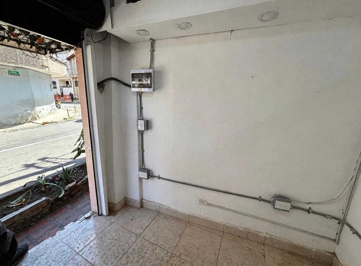 Local en arriendo en Itagui — foto 5 de 11