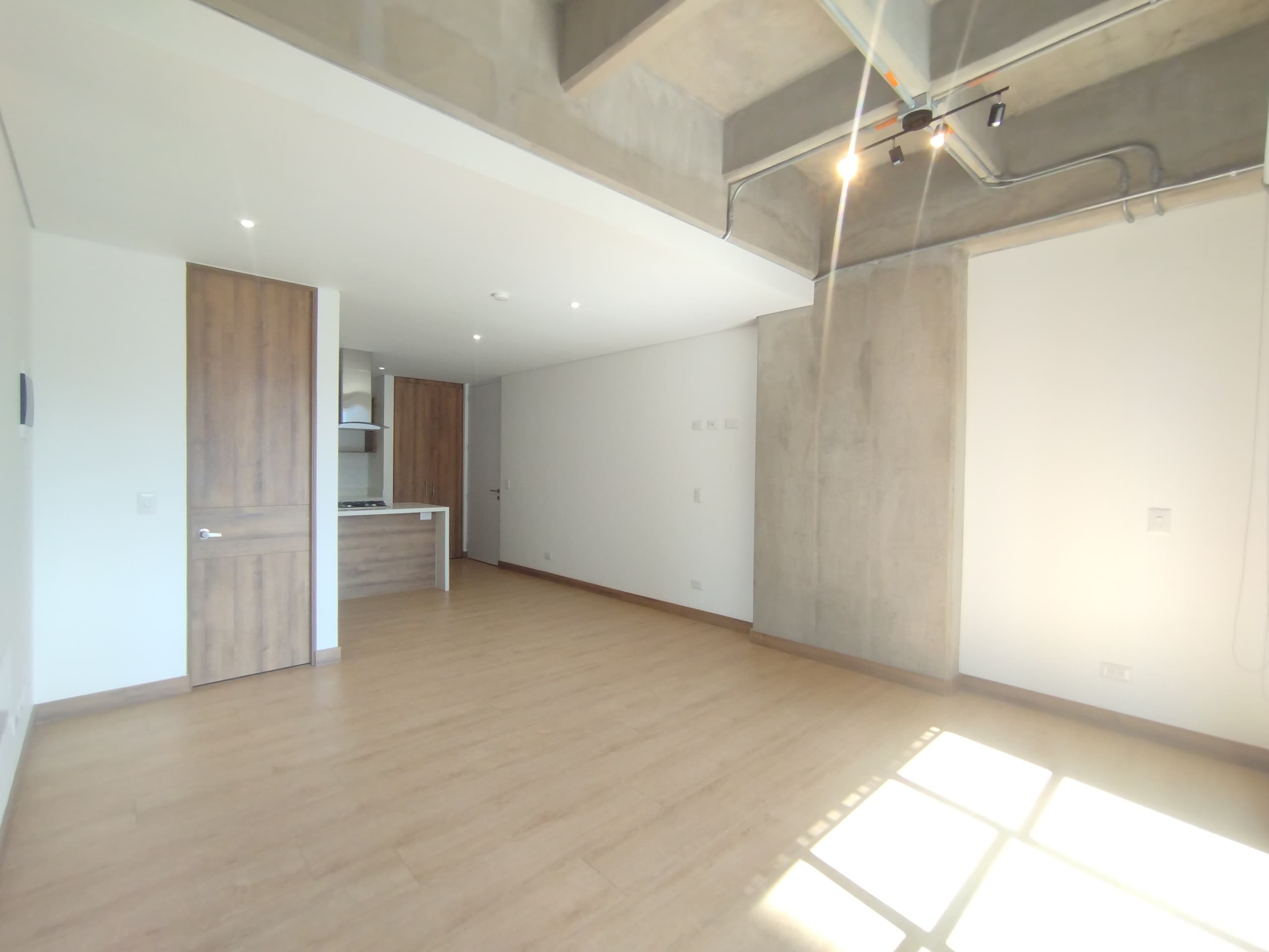 Apartamento en arriendo en Ciudad Del Rio, Medellín — foto 4 de 20