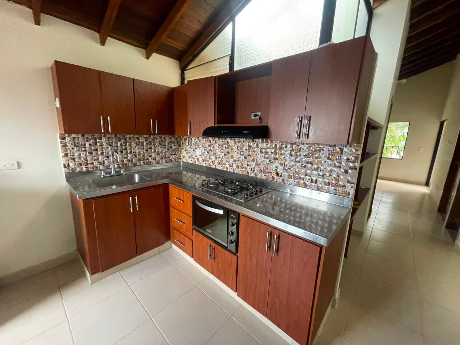 Apartamento en arriendo en La Nubia, Belen, Medellín — foto 1 de 16