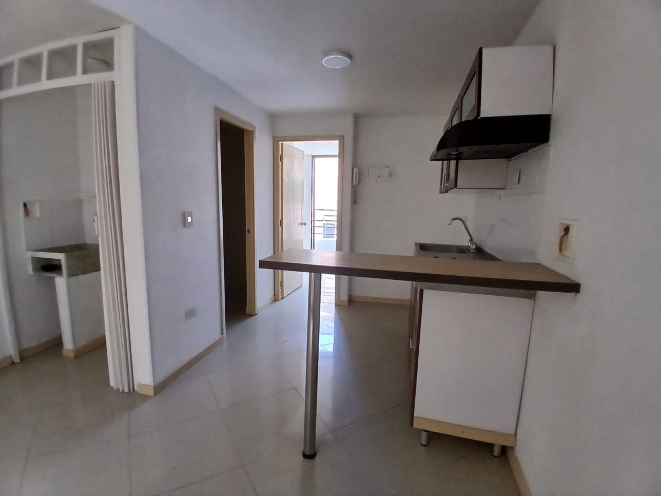 Apartaestudio en arriendo en La America, Medellín — foto 4 de 12