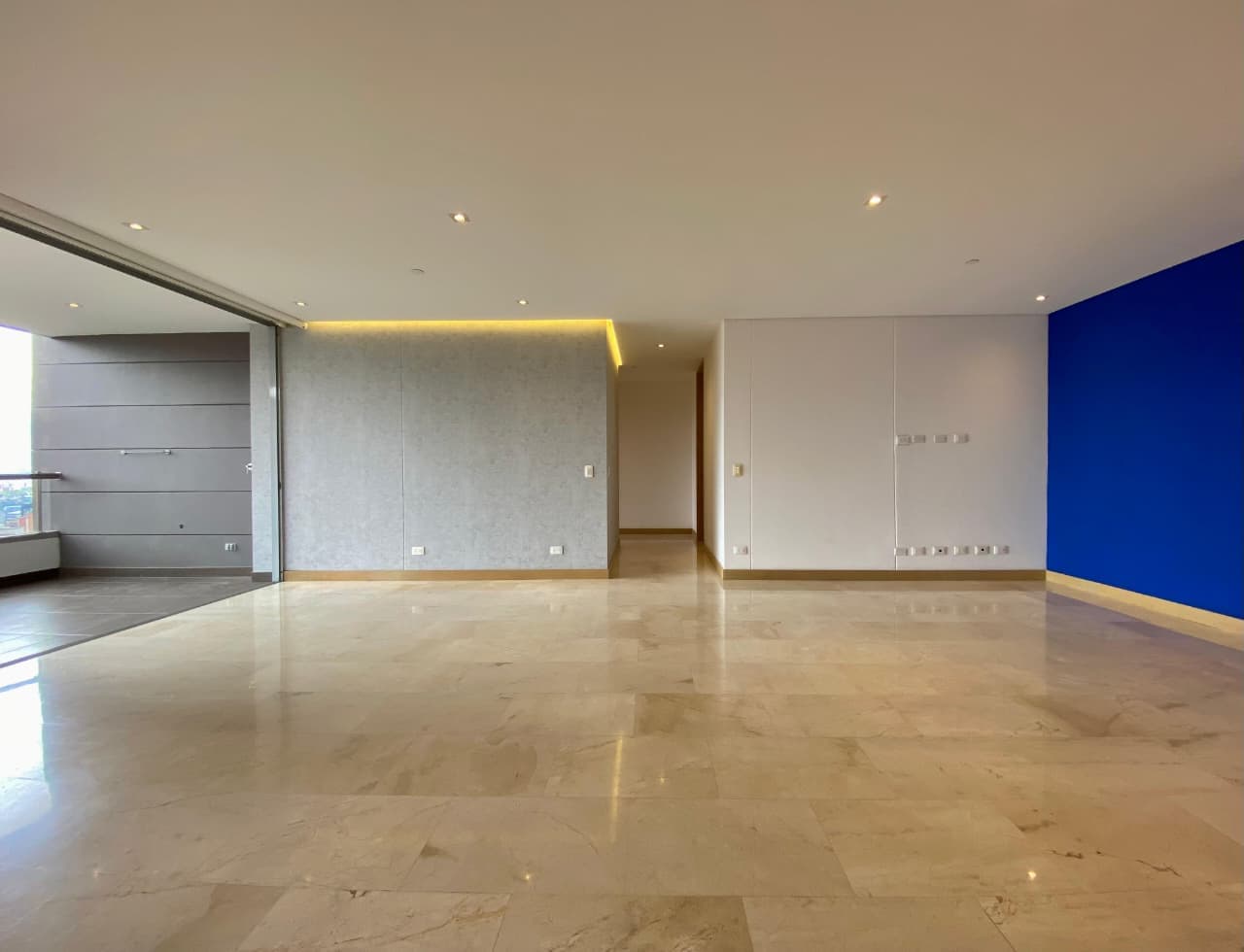 Apartamento en arriendo en La Tomatera, Poblado, Medellín — foto 4 de 20