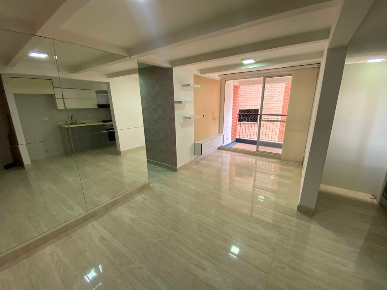 Apartamento en arriendo en Aliadas Del Sur, Sabaneta — foto 3 de 16