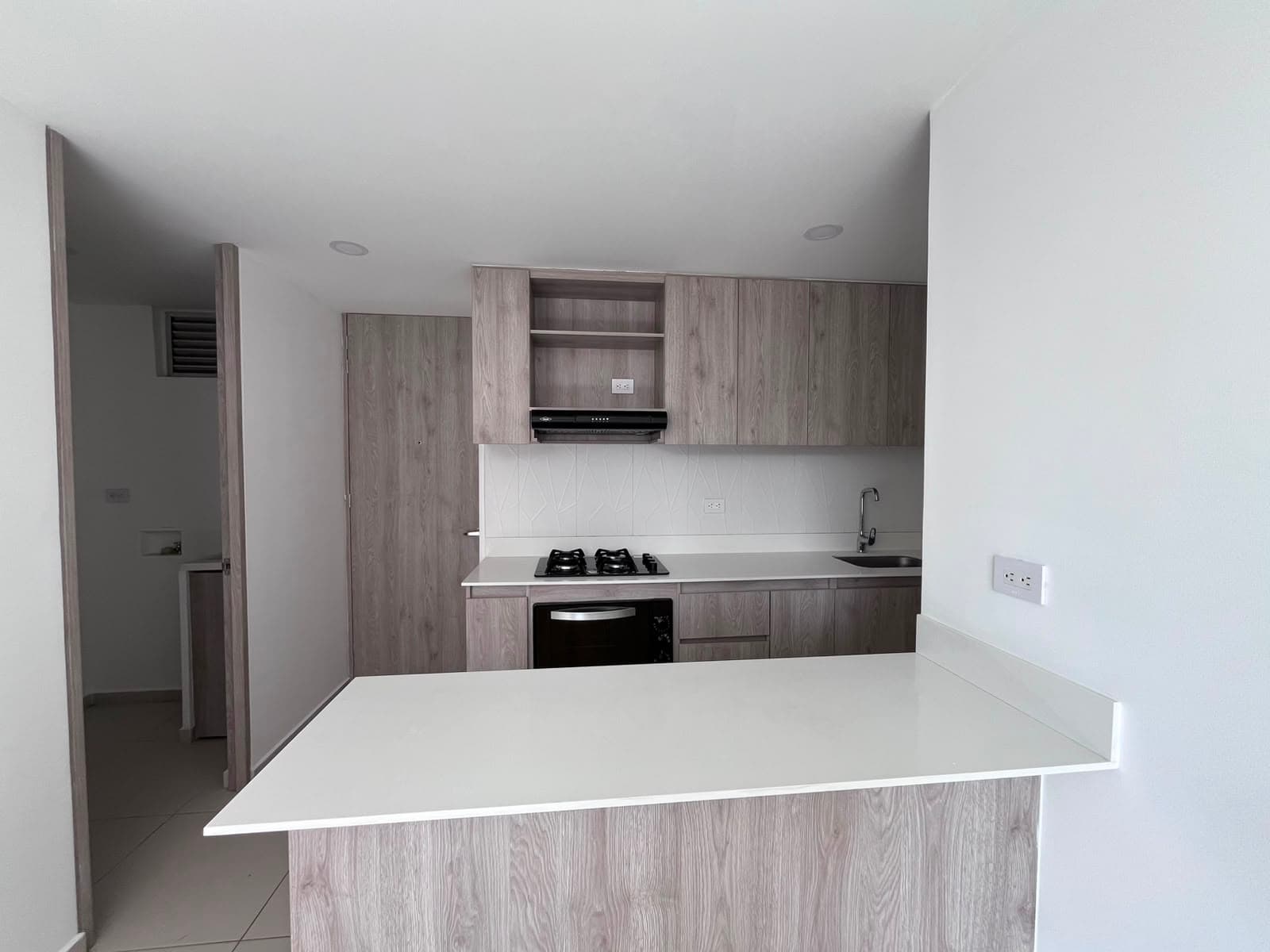 Apartamento en arriendo en Itagui — foto 2 de 17