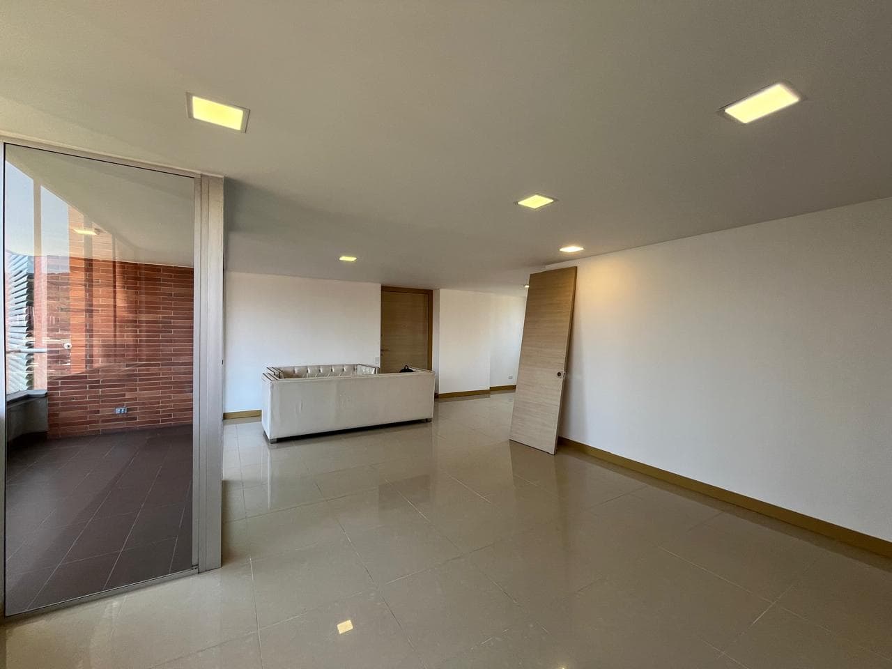 Apartamento en arriendo en Santa María De Los Ángeles, Poblado, Medellín — foto 5 de 20