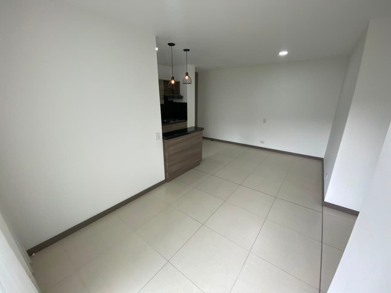 Apartamento en arriendo en La Florida, Sabaneta — foto 3 de 20