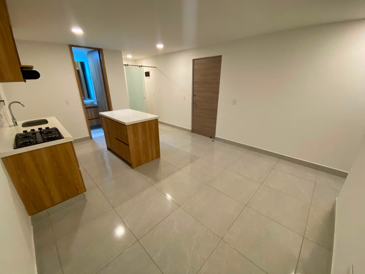 Apartamento en arriendo en Calle Larga, Sabaneta — foto 5 de 12