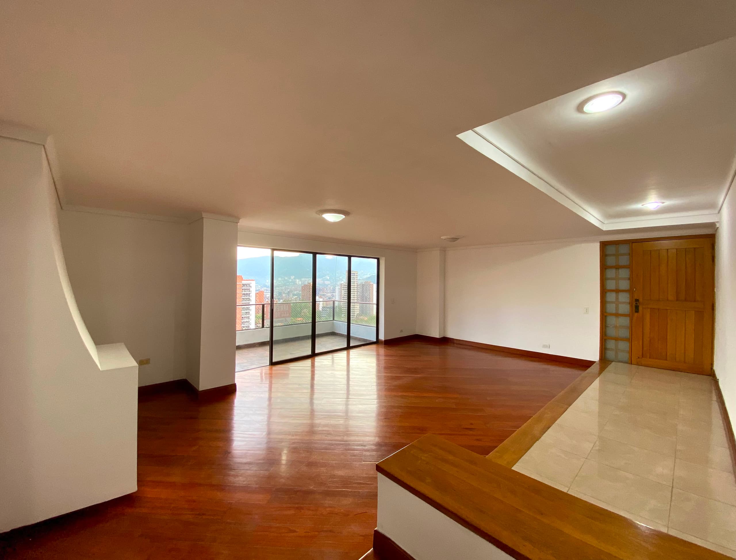 Apartamento en arriendo en Los Balsos, Poblado, Medellín — foto 5 de 20