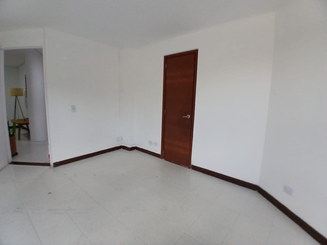 Oficina en arriendo en Bolivariana, Laureles, Medellín — foto 5 de 12