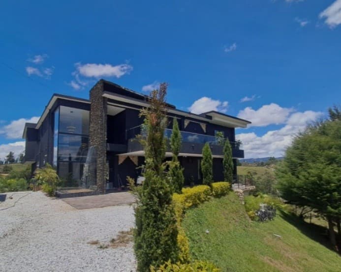 Casa Vivienda en arriendo en Las Cuchillas, Rionegro — foto 1 de 20