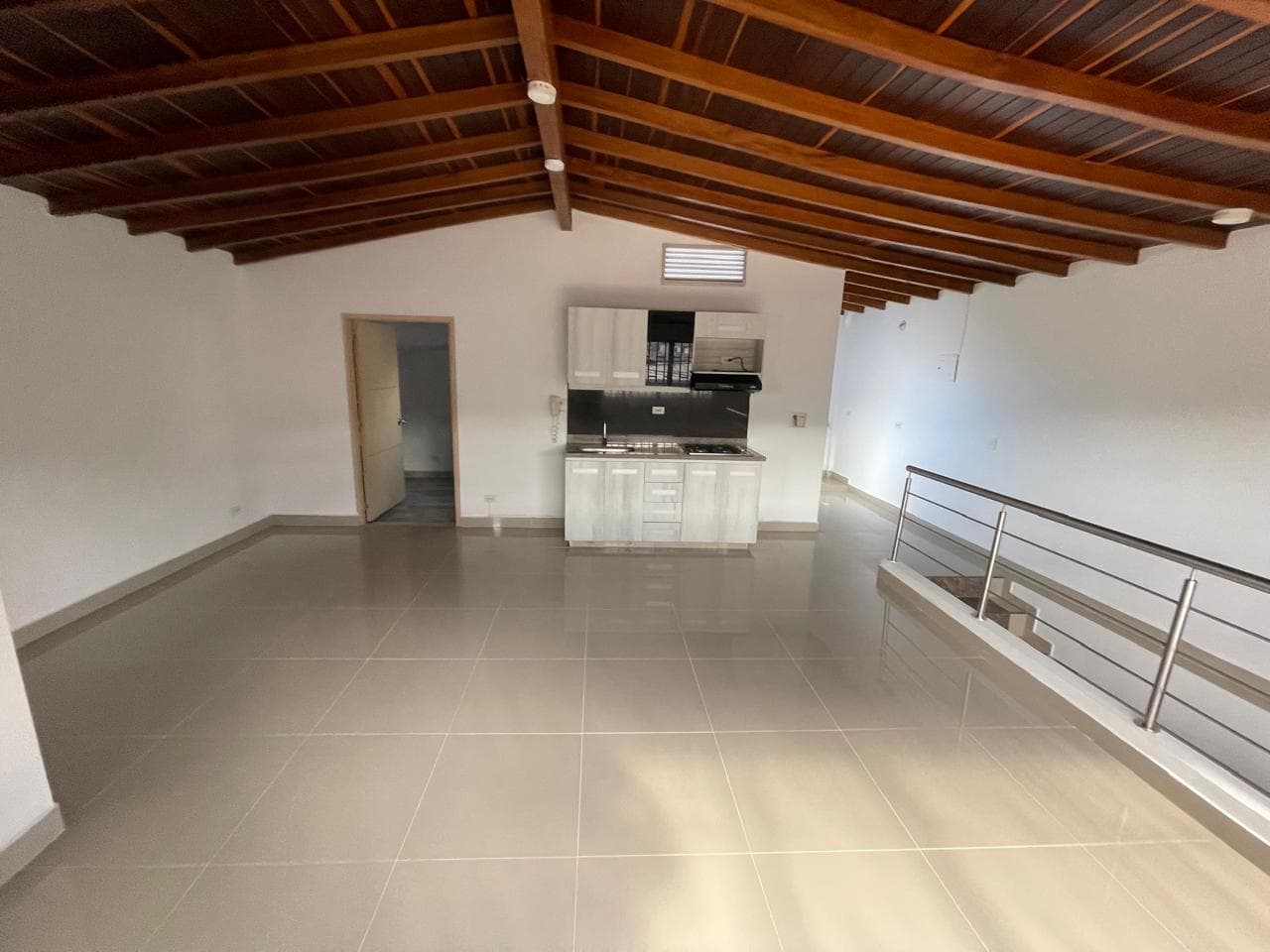 Apartaestudio en arriendo en La Gloria, Belen, Medellín — foto 3 de 11