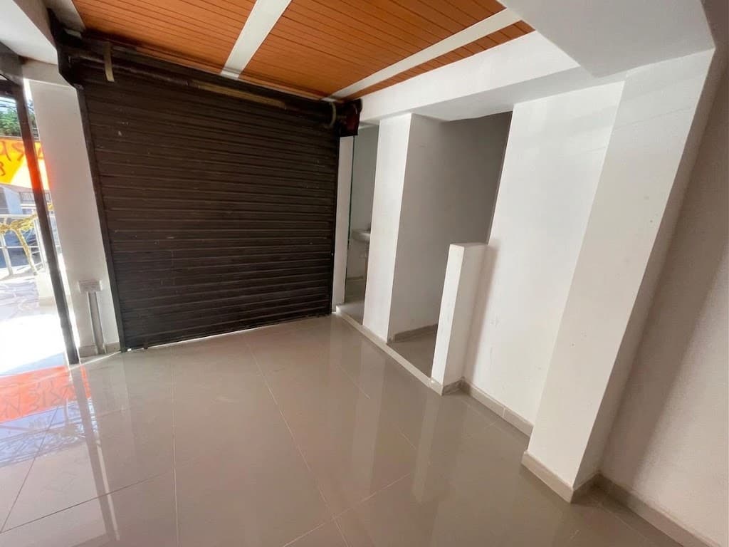 Local en arriendo en El Salvador, Centro, Medellín — foto 4 de 12