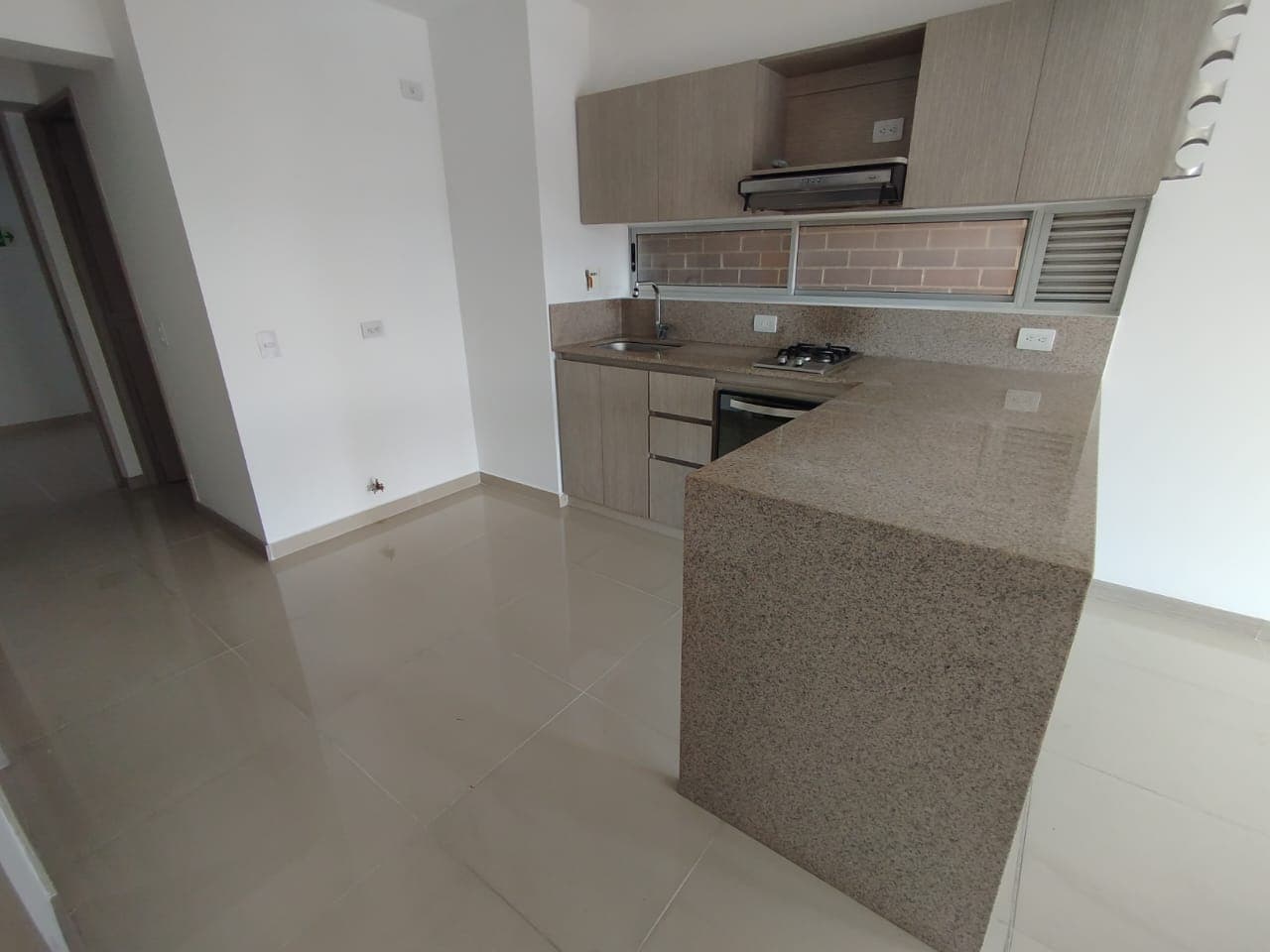 Apartaestudio en arriendo en Prados De, Sabaneta — foto 2 de 16