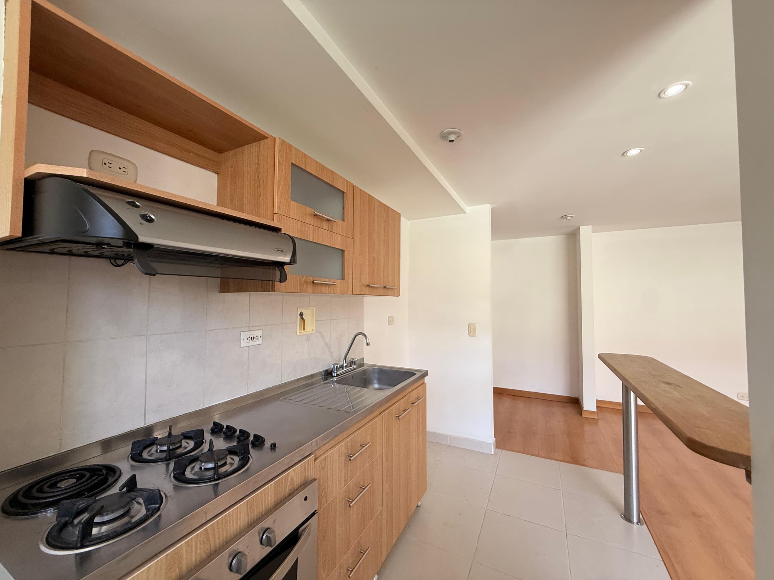Apartaestudio en arriendo en San Antonio De Pereira, Rionegro — foto 2 de 13