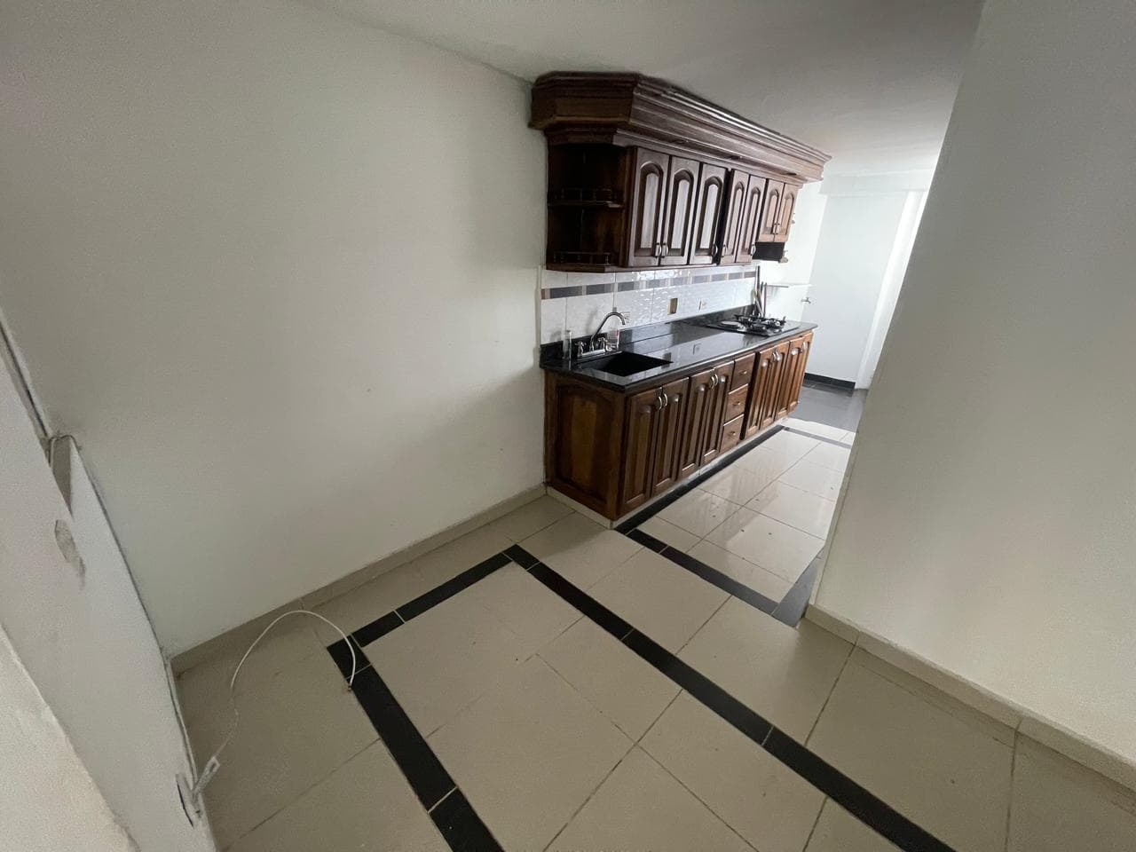 Apartamento en arriendo en Rodeo Alto, Belen, Medellín — foto 3 de 15