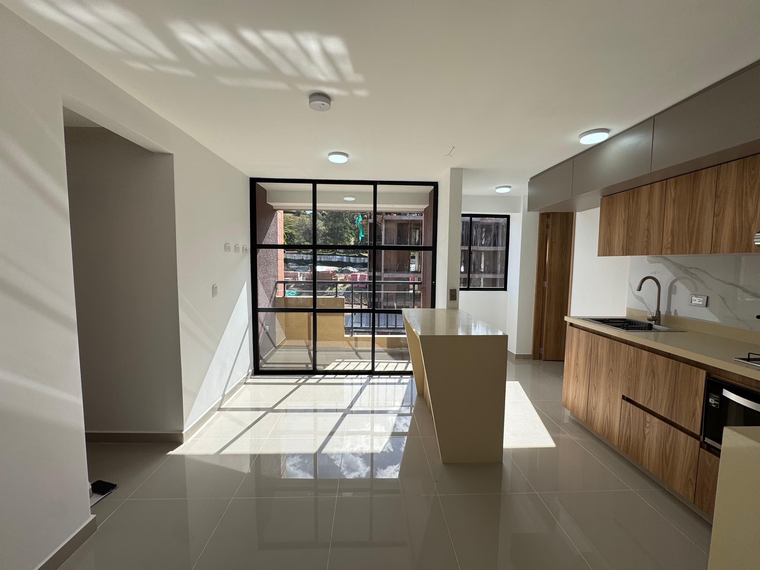 Apartamento en arriendo en La Ceja — foto 3 de 16