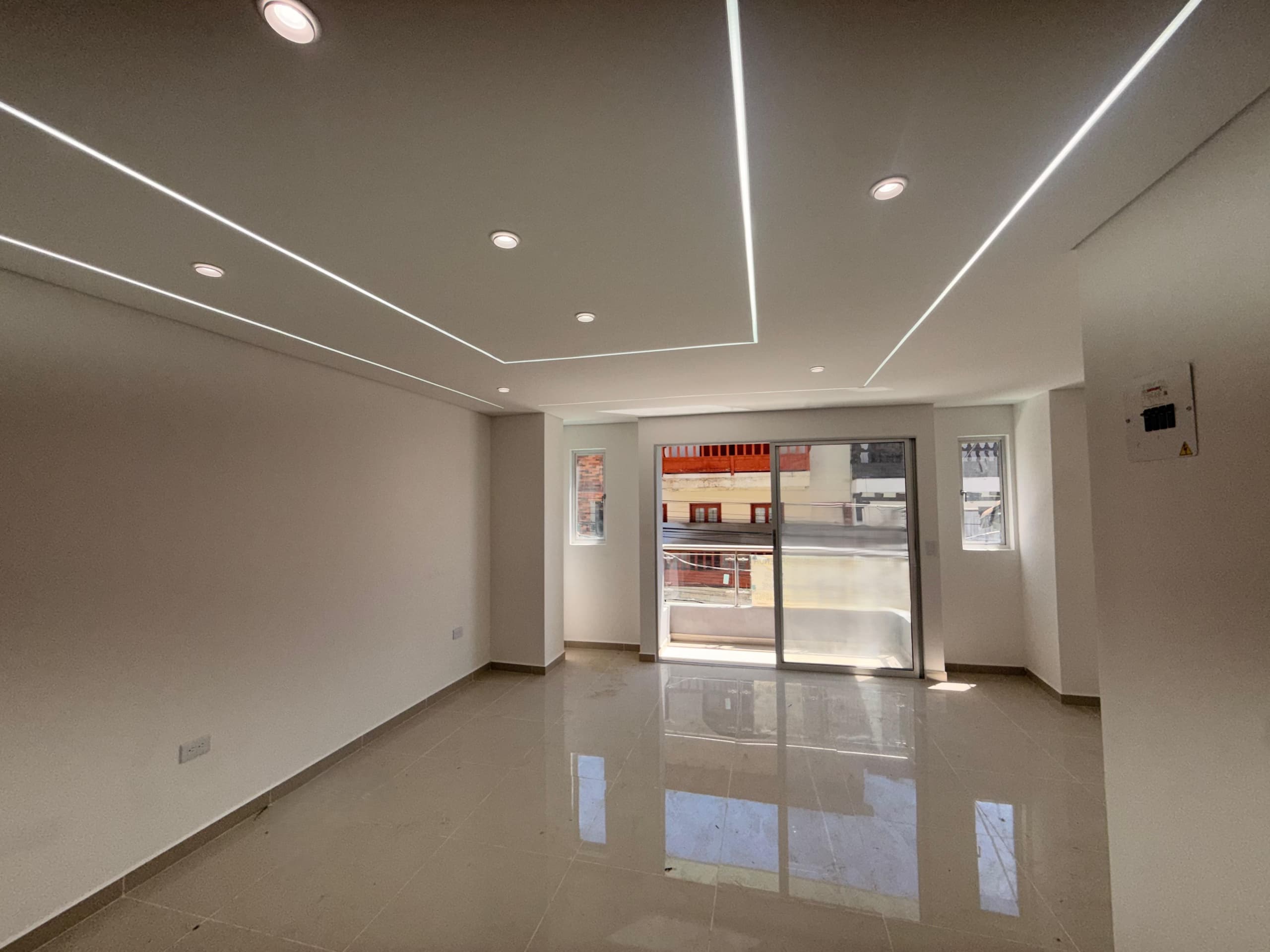 Local en arriendo en Marinilla — foto 1 de 17