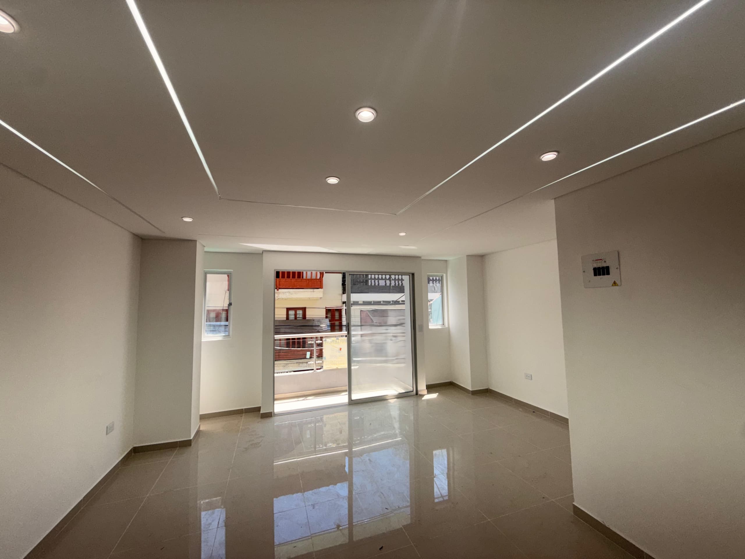 Local en arriendo en Marinilla — foto 2 de 17