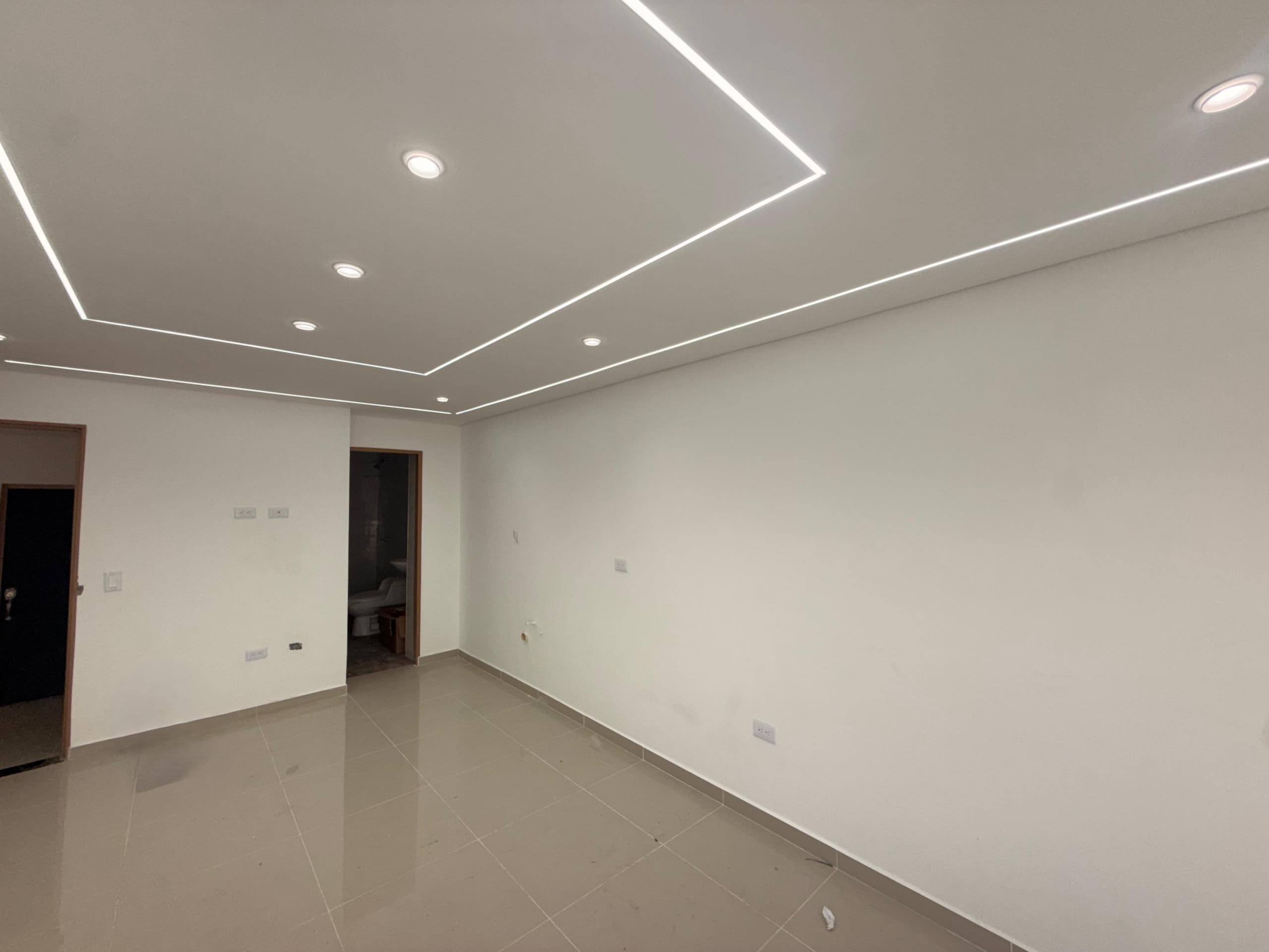 Local en arriendo en Marinilla — foto 3 de 17