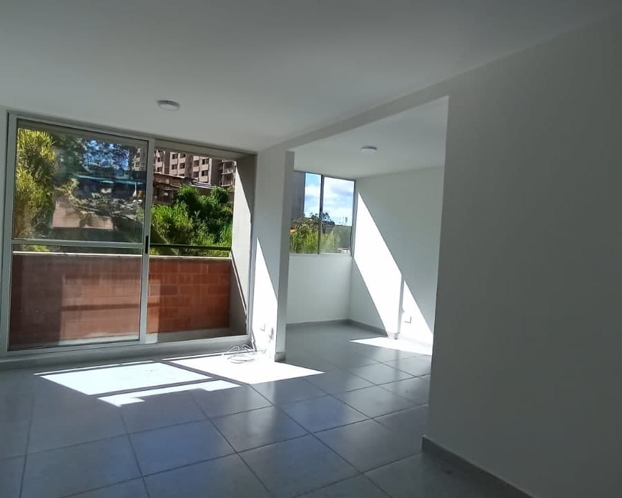 Apartamento en arriendo en Rionegro — foto 2 de 15