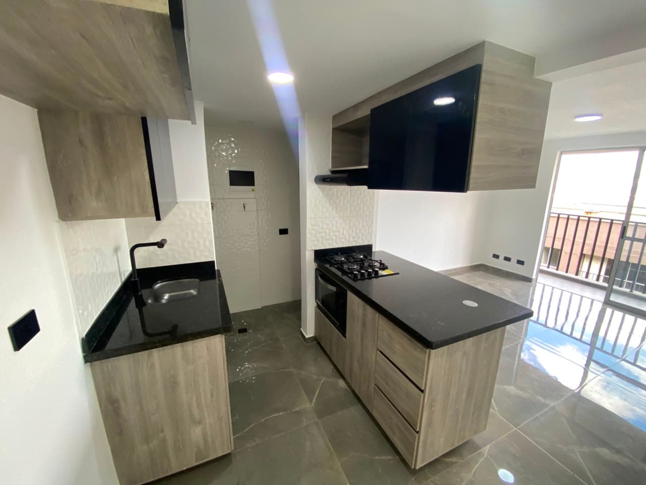 Apartamento en arriendo en Maria Auxiliadora, Sabaneta — foto 3 de 20