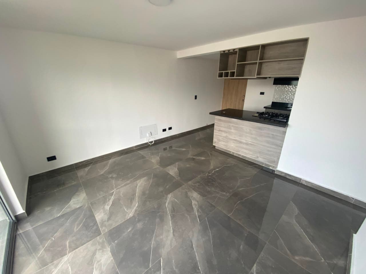 Apartamento en arriendo en Maria Auxiliadora, Sabaneta — foto 4 de 20